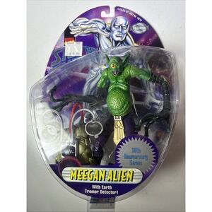 NM Toy Biz  Silver Surfer MEEGAN ALIEN  Action Figure NEW (48I)